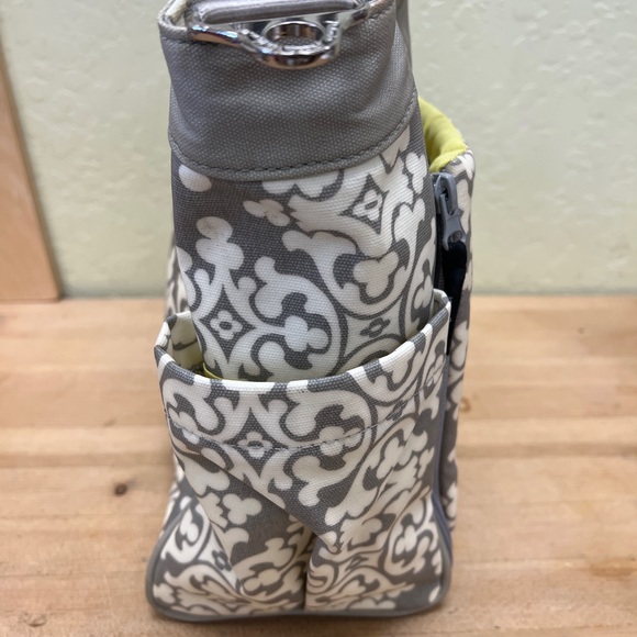 Petunia Pickle Bottom Diaper Bag Grey/White Lime Green - Picture 4 of 7
